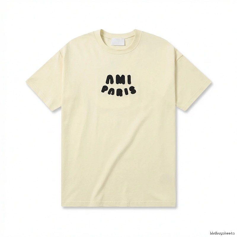 AMI Paris Casual Style Off-White T-shirt