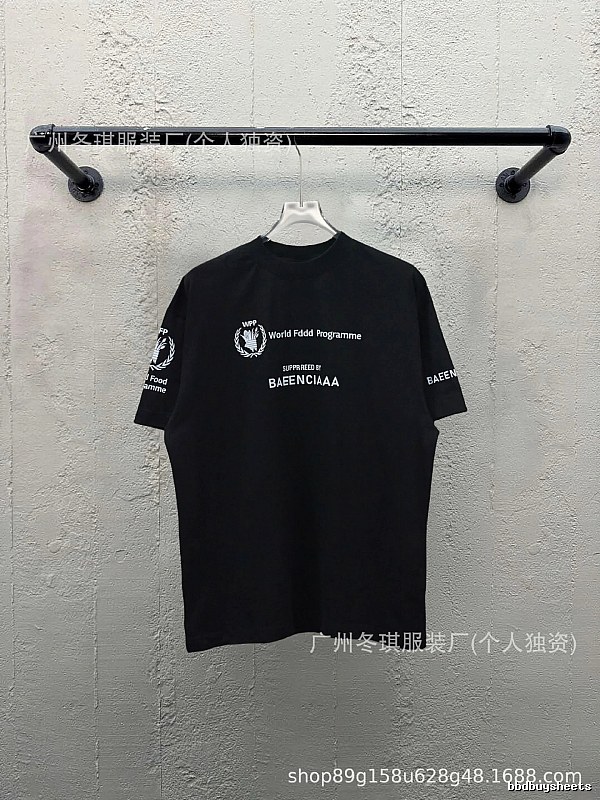 Balenciaga letter-style black T-shirt