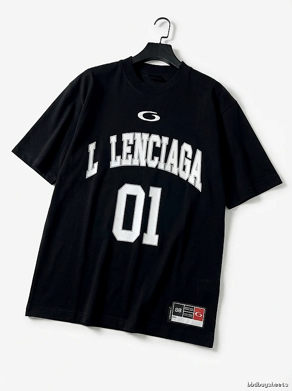 Balenciaga sporty black T-shirt
