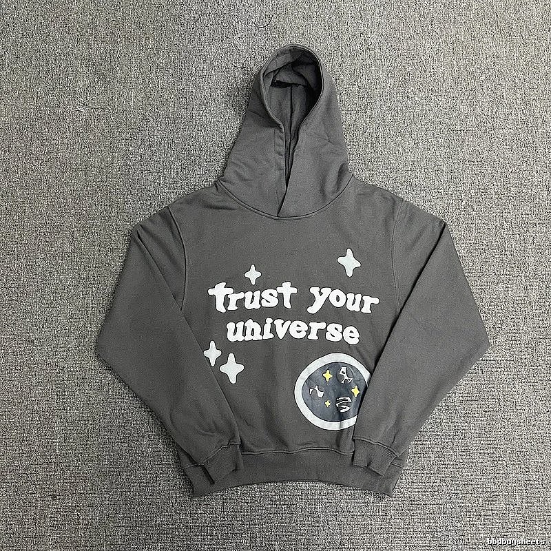 Broken Hearts Style H216 Skull Graphic Hoodie Streetwear Look