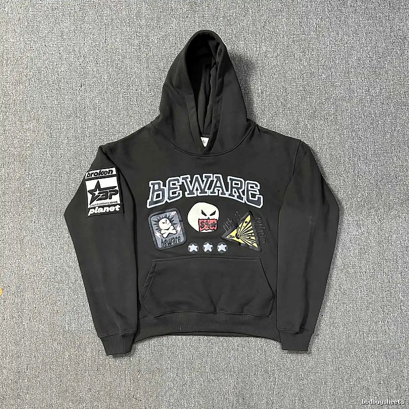Broken Hearts Style H230 Skull Graphic Hoodie Smart Casual