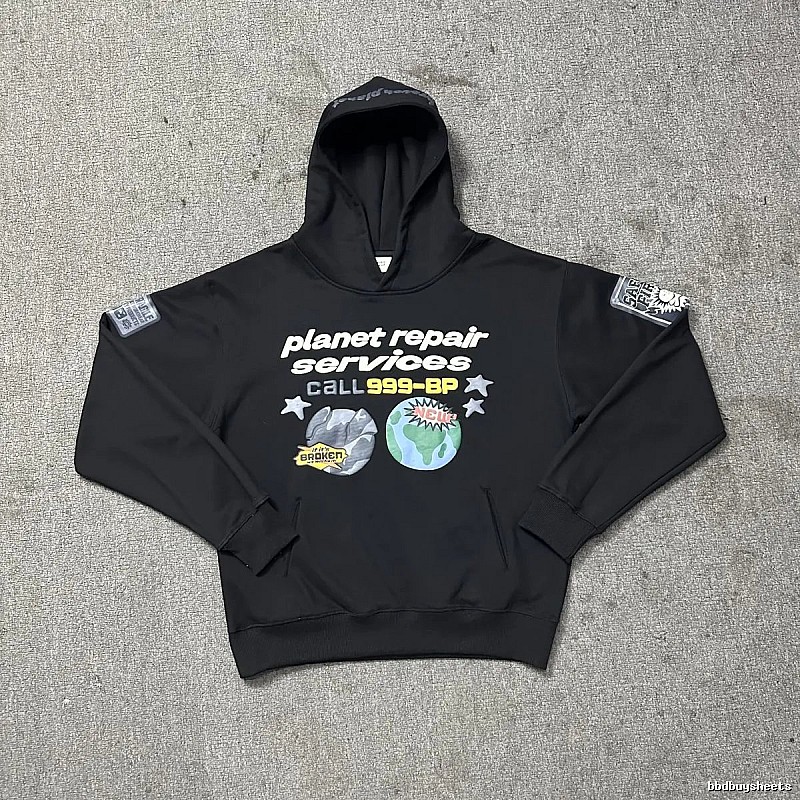 Broken Hearts Style H232 Skull Graphic Hoodie Outdoor Days