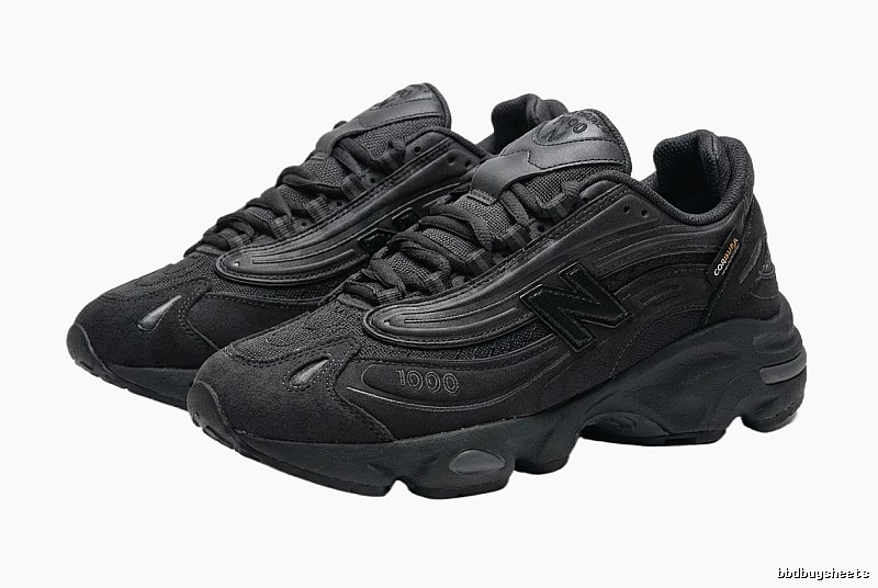 New Balance 1906 retro style black shoes