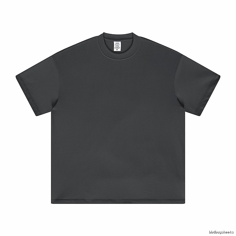 Statement Plain white T-shirt Minimal White Short for Easy Pairing
