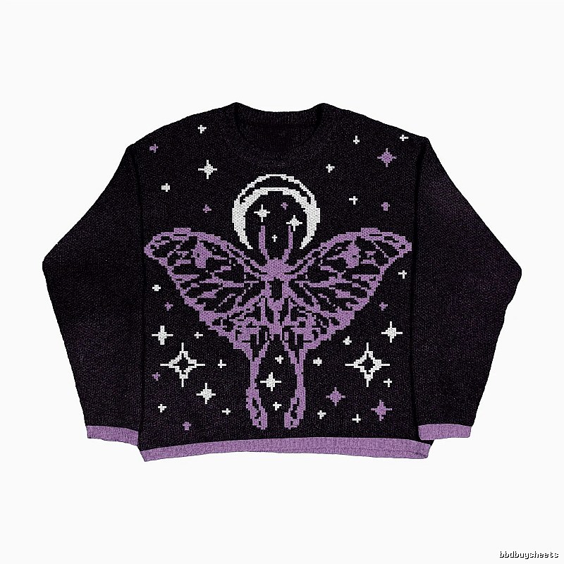 Streetwear Anime graphic sweater Black Knit Top with Logo Accent