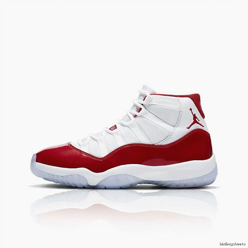 The high-top trendy shoes of Jordan 11 in red and white.