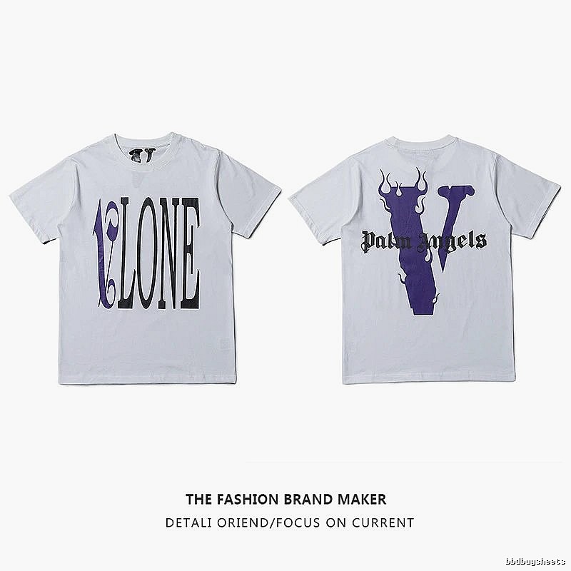 Vlone Gift Ready Logo T-shirt Black Purple Vlone with Standout Detail